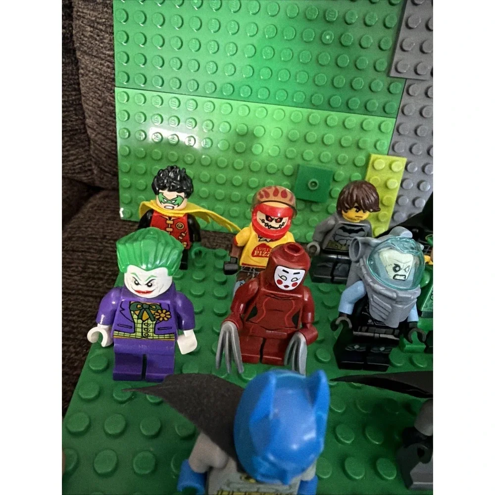 LEGO DC Super Heroes Minifigures Lot Batman Superman Robin Riddler Read